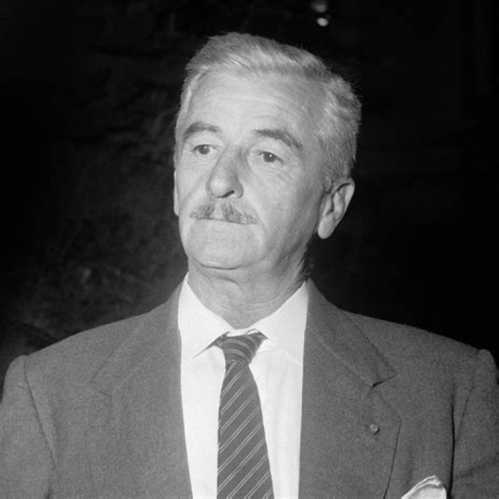 
William Faulkner Cause of Death, How did William Faulkner Die? 