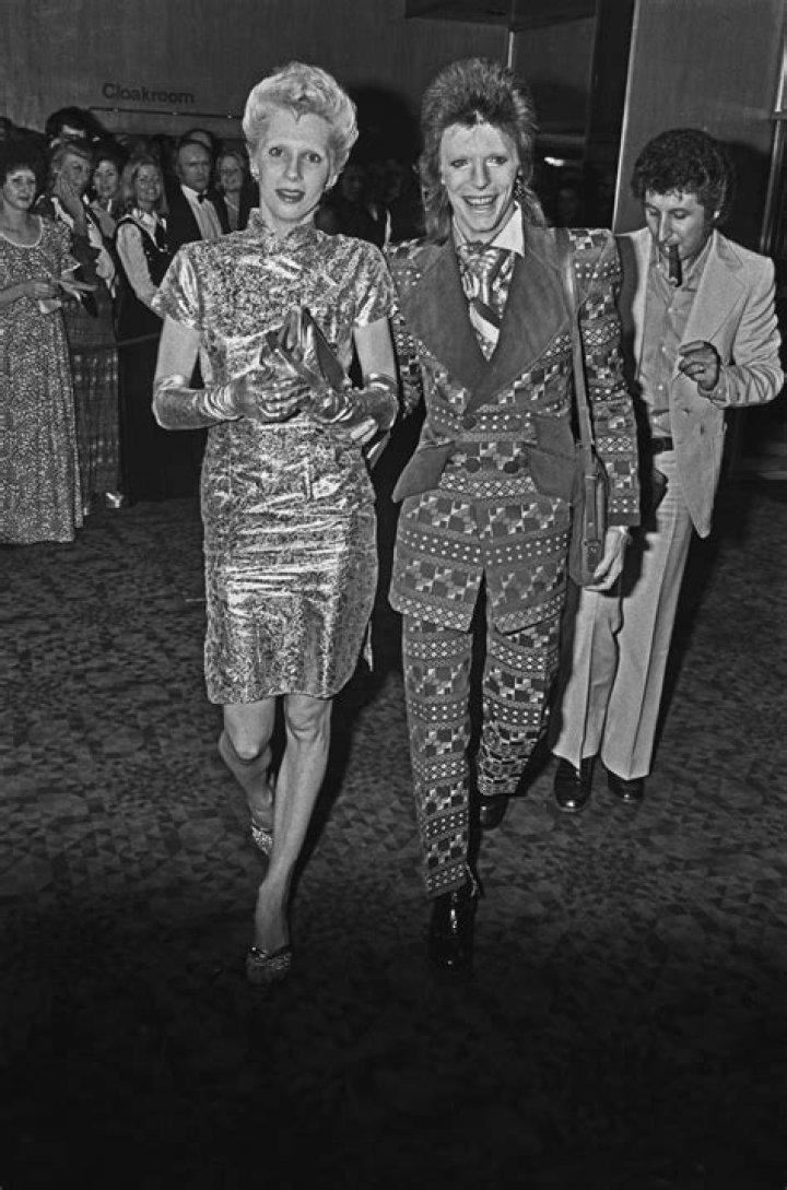 Zowie Bowie Height, Weight, Net Worth, Age, Birthday, Wikipedia, Who, Nationality, Biography